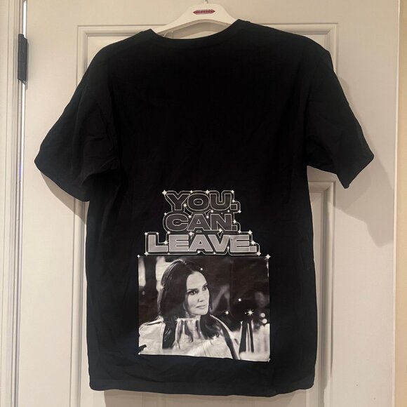 Real Housewives of Salt Lake City Meredith Marks "You Can Leave" T-Shirt - Picture 2 of 3